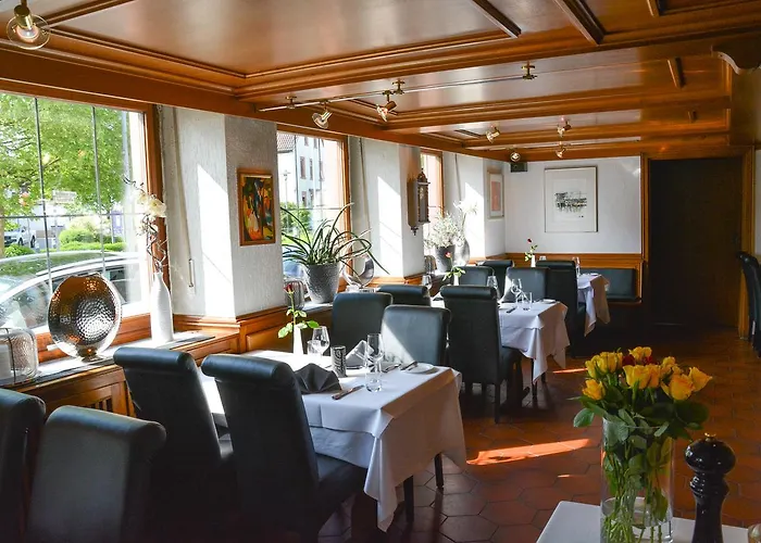 Hotel-restaurant Koelbl بيت ضيافة Enkenbach-Alsenborn